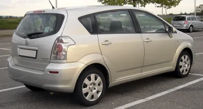 Corolla Verso